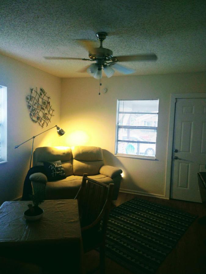 Cozy Nice Room 세인트피터즈버그 외부 사진